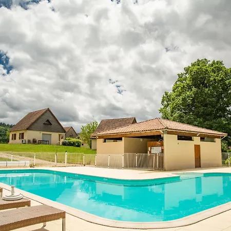 Hébergement de vacances Bleu 39 En 40 Combi Lacapelle-Marival