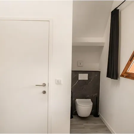 Hébergement de vacances Bleu 39 En 40 Combi Lacapelle-Marival